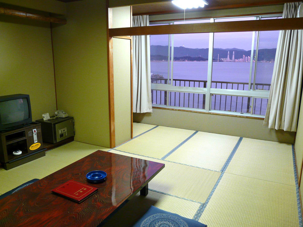 Shinwaka Lodge Вакаяма Екстер'єр фото
