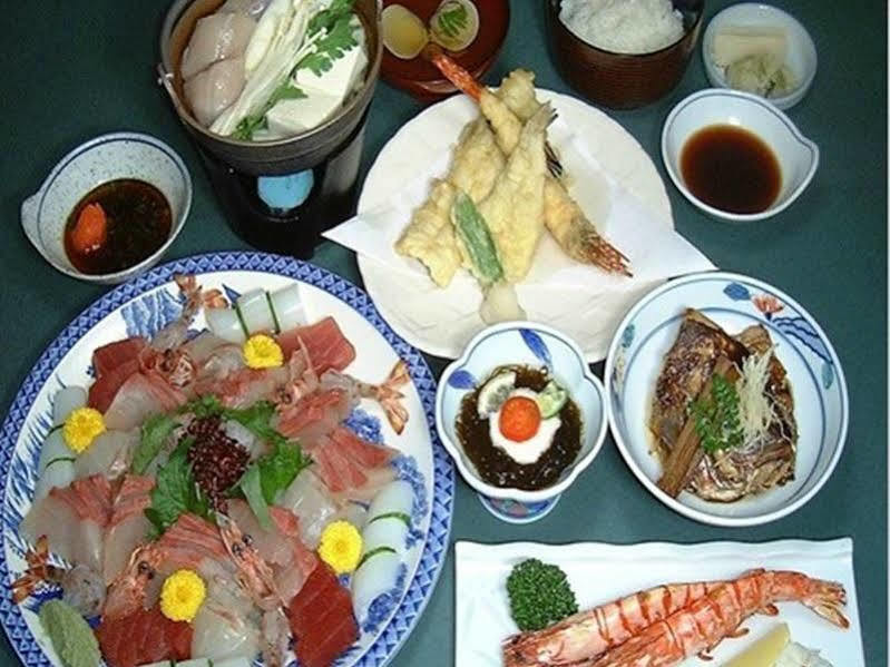 Shinwaka Lodge Вакаяма Екстер'єр фото