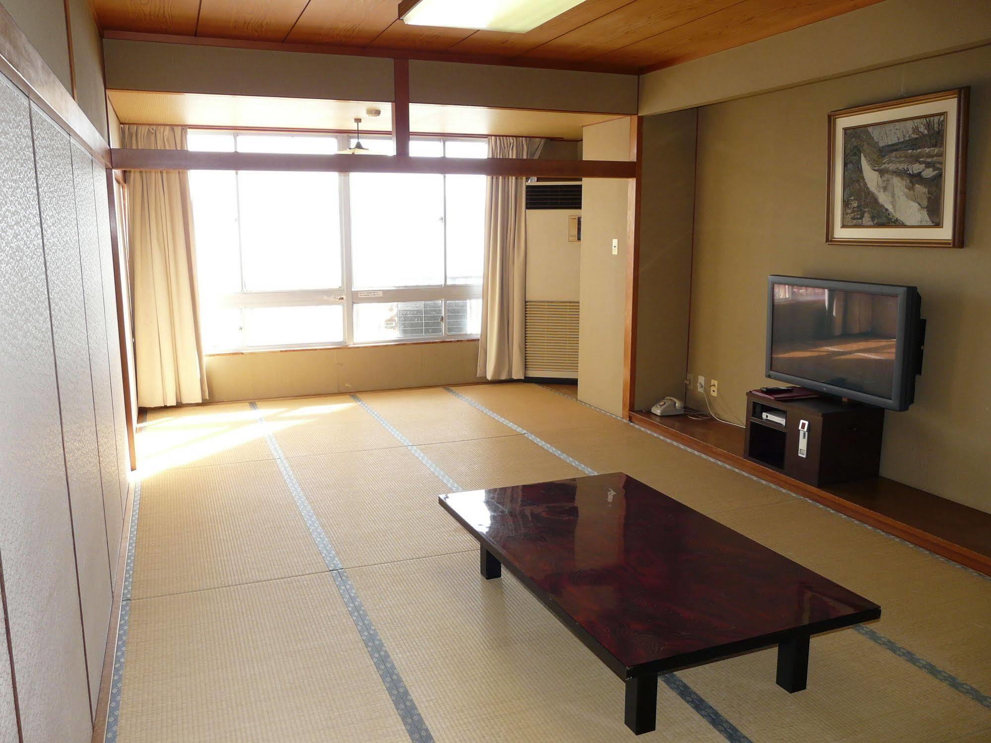 Shinwaka Lodge Вакаяма Екстер'єр фото