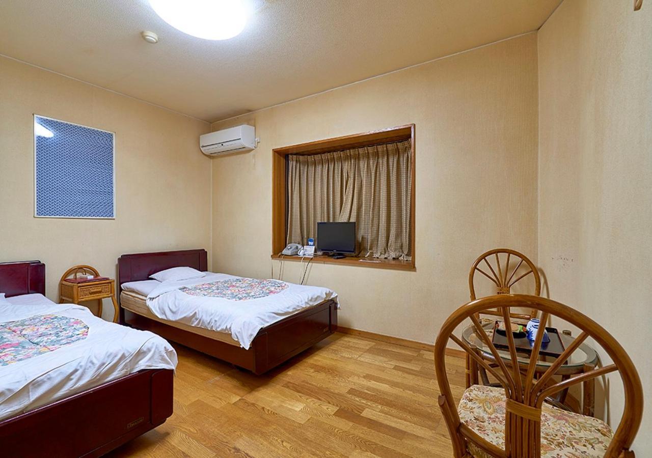 Shinwaka Lodge Вакаяма Екстер'єр фото